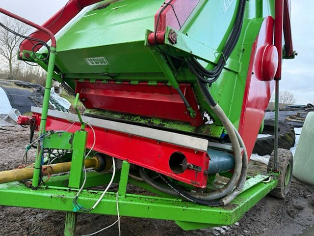 Vdw uitkuilmeng-doseerwagen - afbeelding 16 van  29