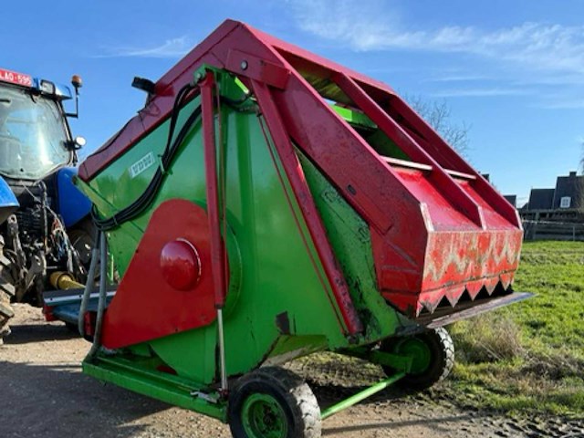 Vdw uitkuilmeng-doseerwagen - afbeelding 12 van  29