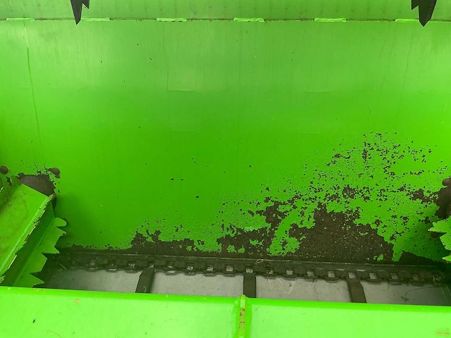 Vdw voederbak met bodemketting ( verreiker/wiellader ) - hydraulisch - afbeelding 22 van  22