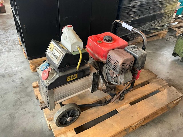 Veba gs100t alternator/generator - afbeelding 1 van  9