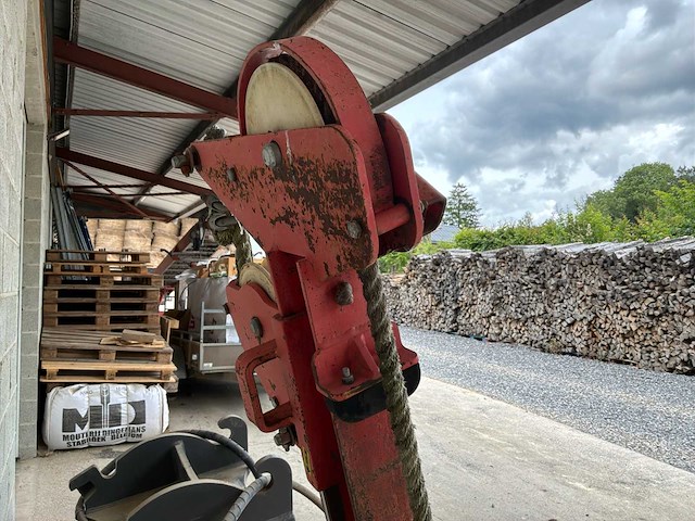 Vector pile driver - afbeelding 7 van  7