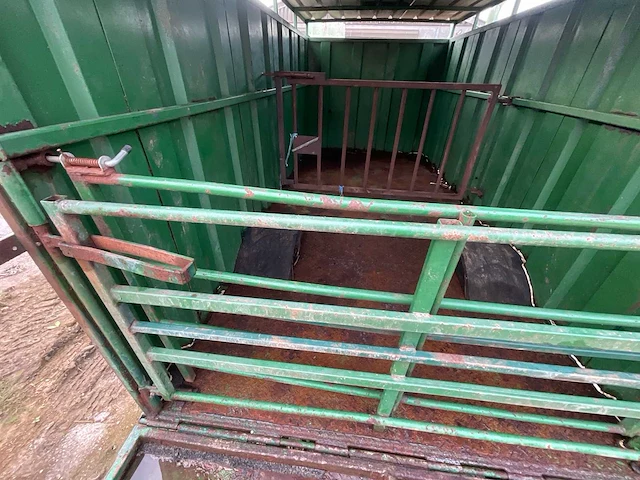 Veeaanhangwagen ongeremd hydraulische laadklep - afbeelding 4 van  19