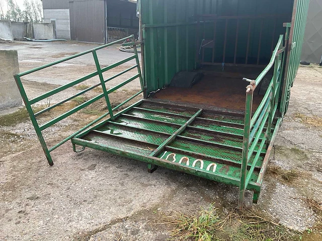 Veeaanhangwagen ongeremd hydraulische laadklep - afbeelding 10 van  19