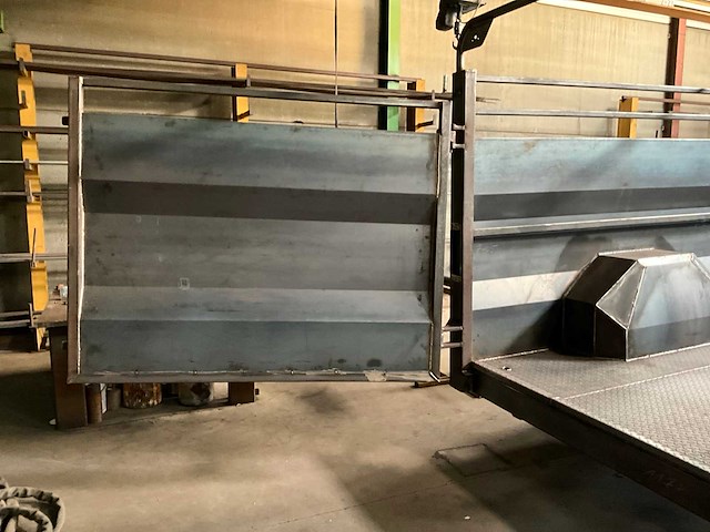 Veeaanhangwagen - afbeelding 6 van  20