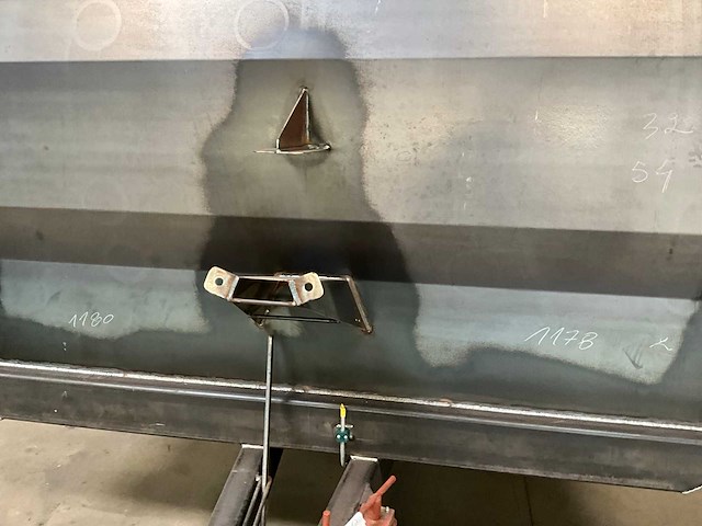 Veeaanhangwagen - afbeelding 20 van  20