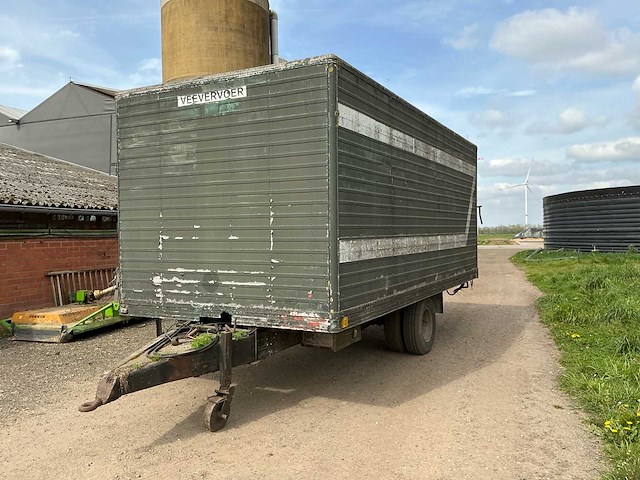 Veeaanhangwagen - afbeelding 1 van  12