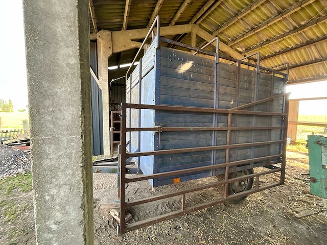 Veeaanhangwagen - afbeelding 12 van  20