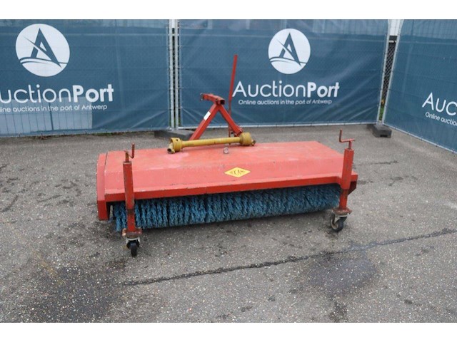 Veegborstel aanbouw hekamp - afbeelding 1 van  1