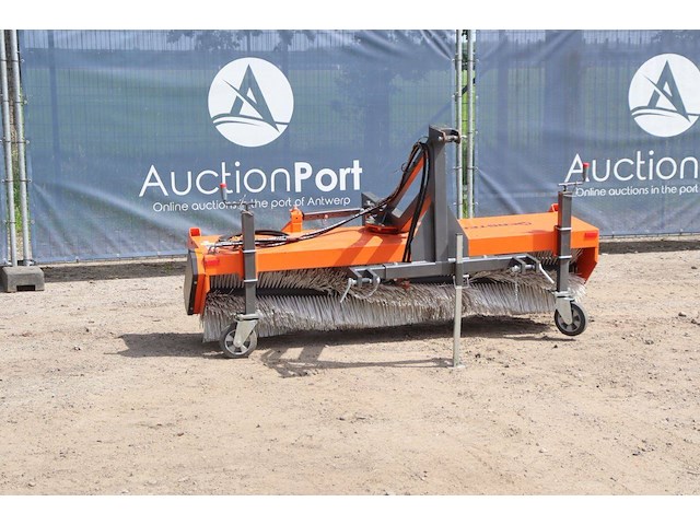 Veegborstel aanbouw kersten km22552h 2021 nieuw - afbeelding 1 van  1