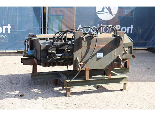 Veegborstel aanbouw - afbeelding 1 van  1