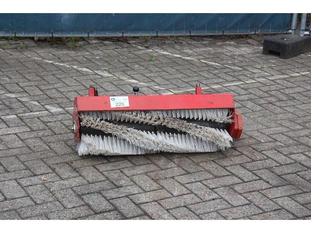 Veegborstel aanbouwdeel kersten fkm900-e 2009 (marge) - afbeelding 1 van  1