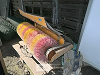 Veegborstel stensballe