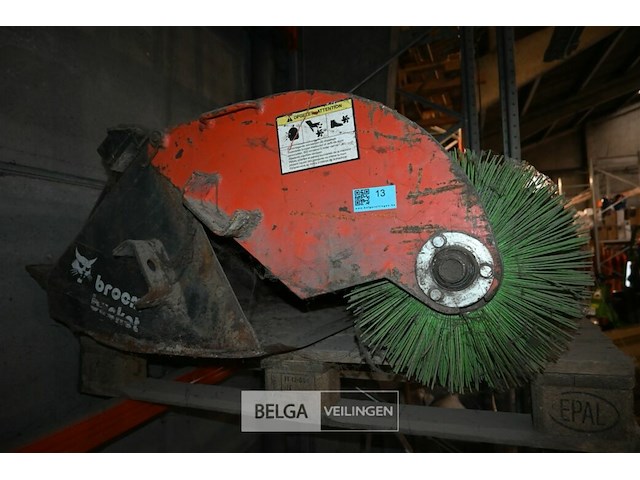 Veegborstel voor bobcat - afbeelding 6 van  7
