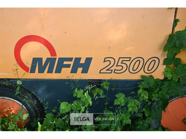 Veegmachine aebi mfh 2500 - afbeelding 4 van  16