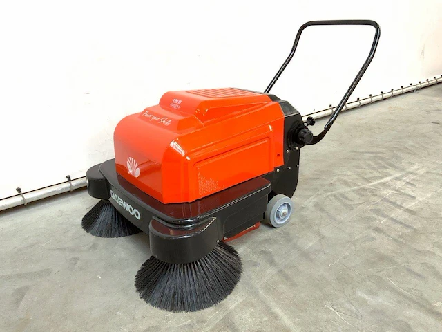 Veegmachine daewoo das30 elektrisch 230v 2026 nieuw - afbeelding 1 van  1