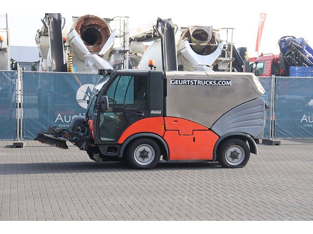 Veegmachine hako citymaster 2000 diesel 74kw 2007 - afbeelding 1 van  1