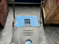 Veegmachine handmatig - afbeelding 1 van  1