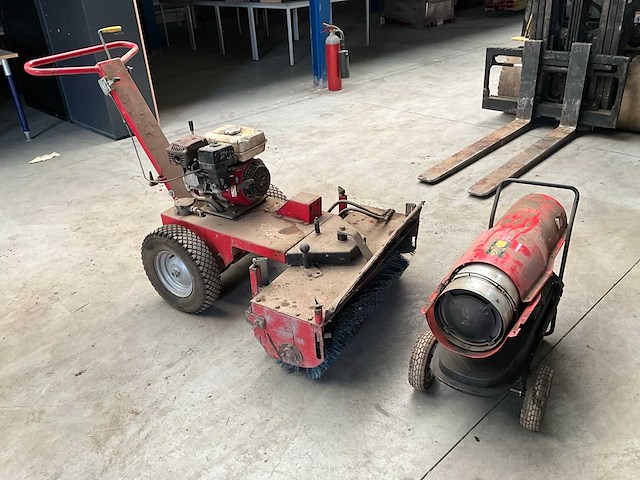 Veegmachine + hittekanon - afbeelding 1 van  8