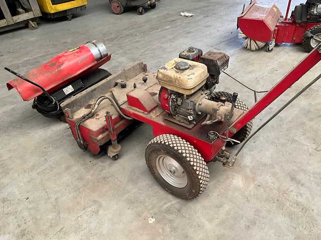 Veegmachine + hittekanon - afbeelding 5 van  8