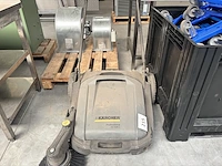 Veegmachine karcher km70/20 c