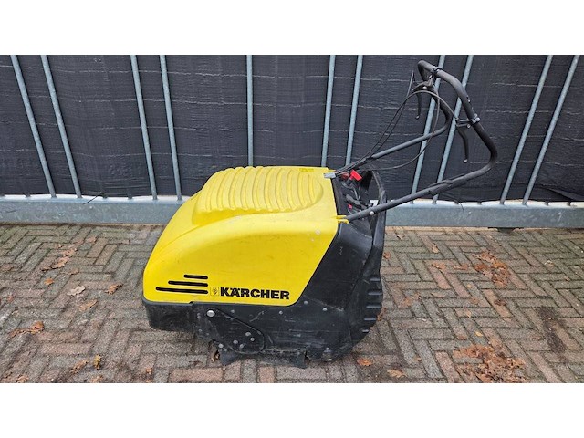 Veegmachine kärcher ksm 750 elektrisch 2004 - afbeelding 1 van  1