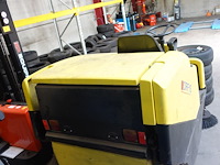 Veegmachine karcher - afbeelding 7 van  13