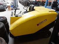 Veegmachine karcher - afbeelding 8 van  13