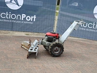 Veegmachine m-sweep benzine (marge)