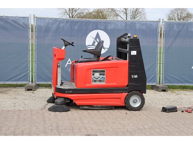 Veegmachine meclean elektrisch - afbeelding 1 van  1