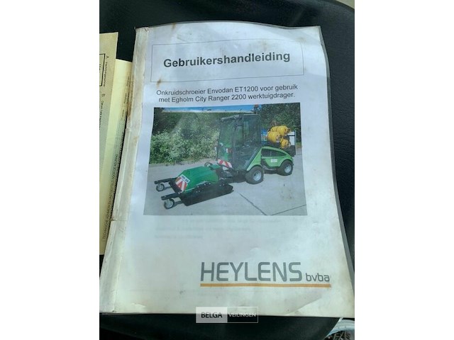 Veegmachine met onkruidverbrander - afbeelding 6 van  12