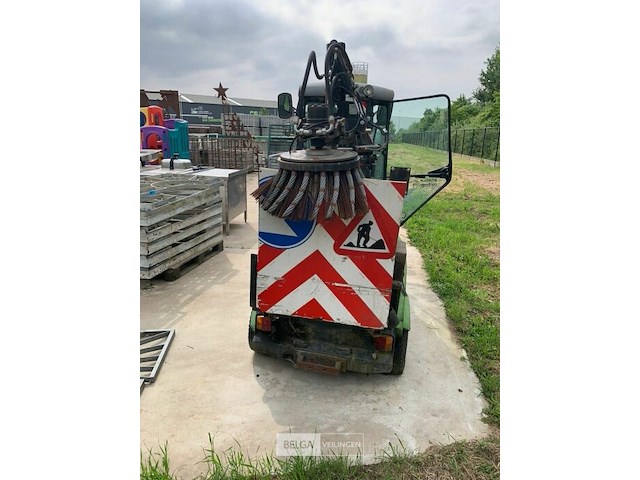 Veegmachine met onkruidverbrander - afbeelding 9 van  12