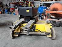 Veegmachine opzet heftruck - afbeelding 1 van  11