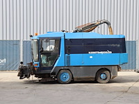 Veegmachine ravo 5002 si diesel 2000 - afbeelding 1 van  1