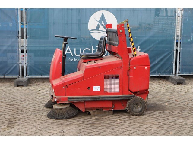 Veegmachine rcm boxer z0075 elektrisch 2002 - afbeelding 1 van  1