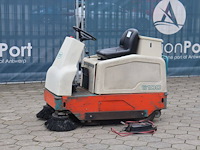 Veegmachine tennant 6100 elektrisch 2017 - afbeelding 1 van  1