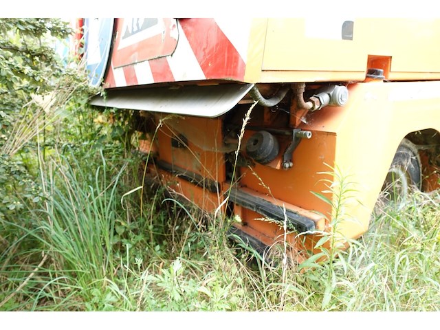 Veegmachine tennant - afbeelding 3 van  12
