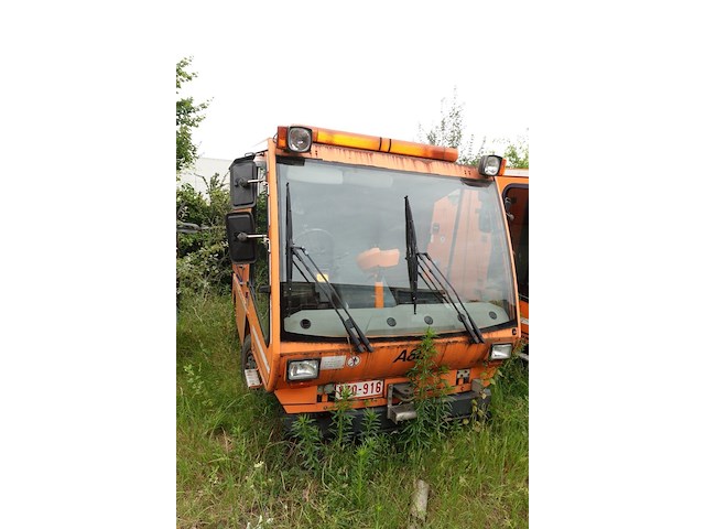 Veegmachine tennant - afbeelding 1 van  12