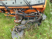 Veegmachine tennant - afbeelding 9 van  13