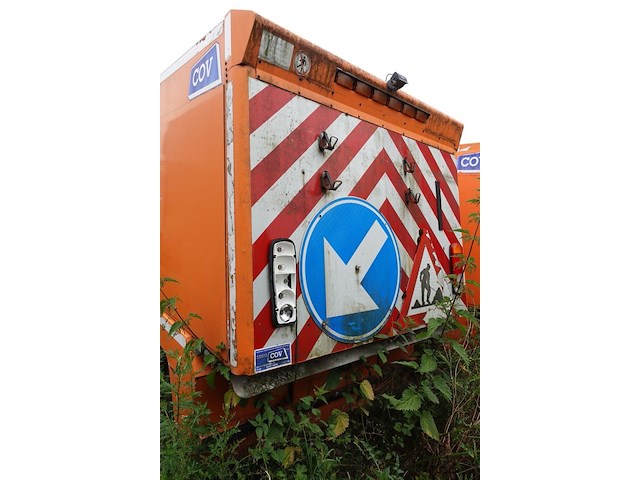 Veegmachine tennant - afbeelding 10 van  13