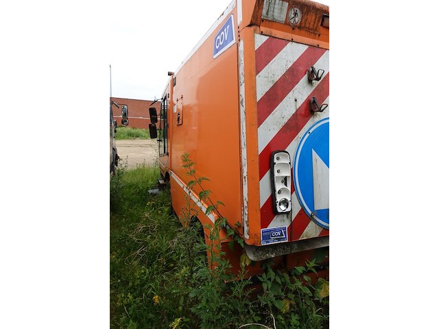 Veegmachine tennant - afbeelding 11 van  13