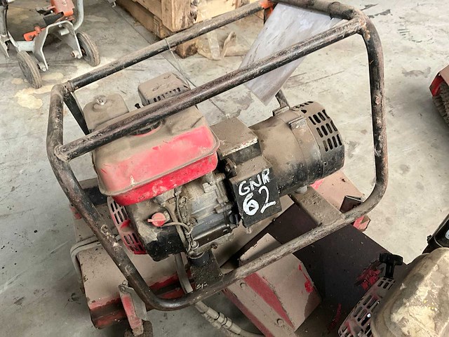 Veegmachine - afbeelding 1 van  5