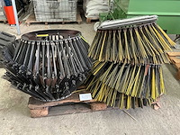 Veegmachineborstels (7x) - afbeelding 1 van  10