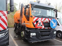 Veegwagen iveco ad440t/p, datum 1ste inschrijving 11/12/2013, km-stand laatste keuring 29/10/2026 96.673, euro eev - afbeelding 10 van  16