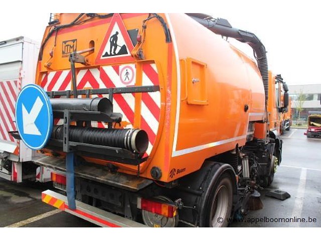 Veegwagen iveco ad440t/p, datum 1ste inschrijving 11/12/2013, km-stand laatste keuring 29/10/2026 96.673, euro eev - afbeelding 11 van  16