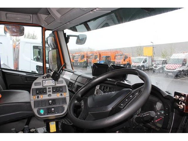 Veegwagen iveco ad440t/p, datum 1ste inschrijving 11/12/2013, km-stand laatste keuring 29/10/2026 96.673, euro eev - afbeelding 15 van  16