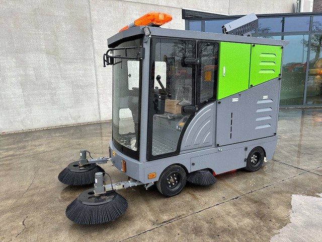 Veegwagen okg dy2400 elektrisch 2025 nieuw - afbeelding 1 van  1