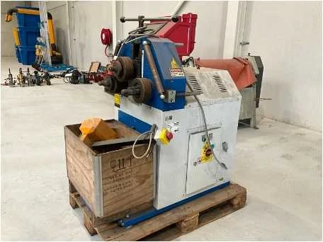 Veegwagen, vloerveegmachines, lasposten en magnetische boormachines