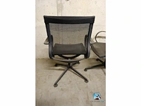 Veel bureaustoelen - afbeelding 3 van  7