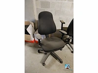 Veel bureaustoelen - afbeelding 5 van  15