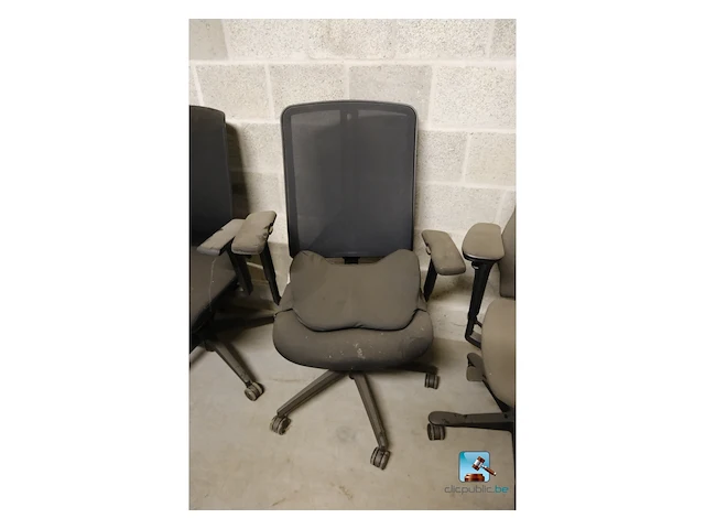 Veel bureaustoelen - afbeelding 13 van  15
